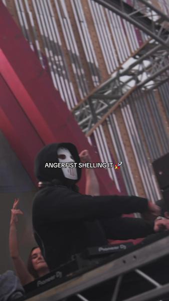Angerfist did not disappoint ๐ฅ
#forgetwhatyouknow #5yearsoflm #lostmindsfesti