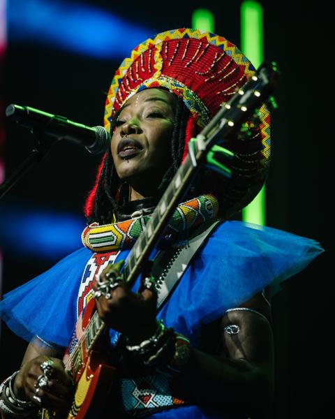 From Mali to our stage - Fatoumata Diawara 🇲🇱 West African rhythm. Fearless ar