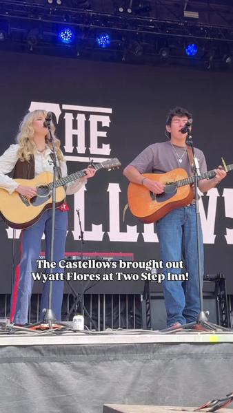 @thecastellows & @officialwyattflores are makinโ our day! ๐
