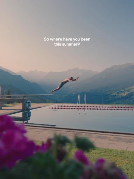💙🏔️ The swimming pools of Graubünden are in a league of their own. Grab a towe