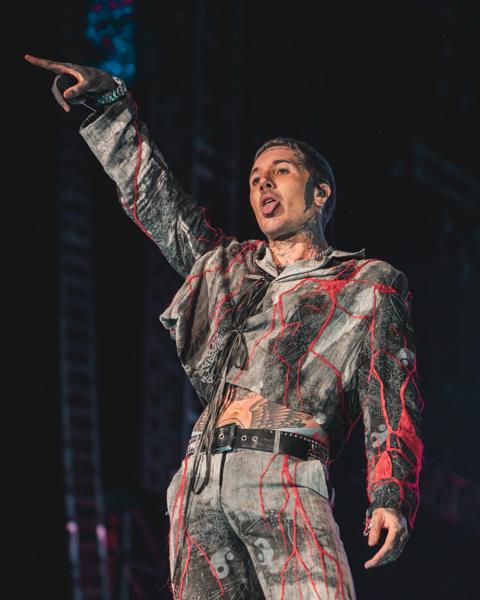 Vítejte zpátky doma, BRING ME THE HORIZON! 🤘 🔥

🇬🇧 Welcome home, @bringmethe