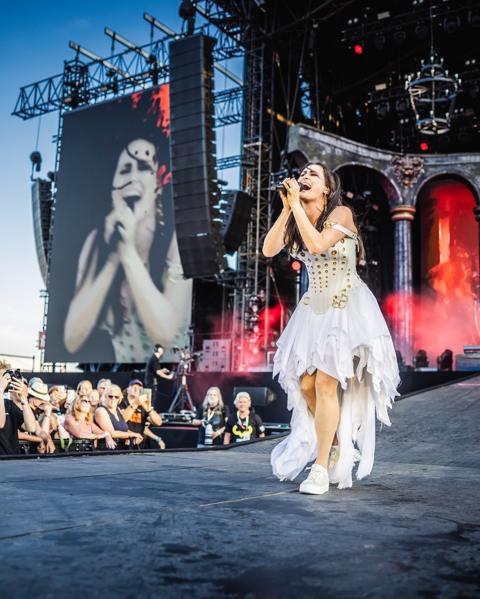 Vier keer Bospop, vier keer raak. Within Temptation liet zien waarom ze hier thu