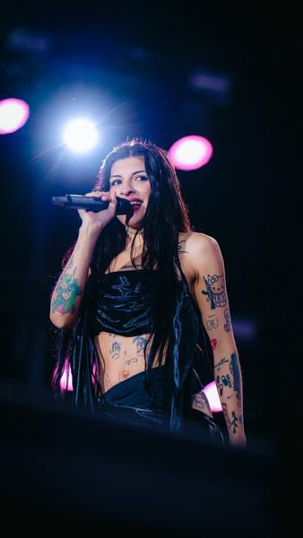 @cazzu siempre será un apapacho al corazón❤️‍🩹 ¡gracias por traer LATINAJE a #T