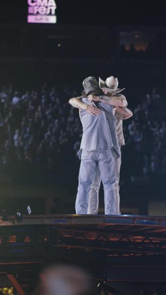 FGL IS BACK !!!

#CMAfest presented by @SoFi #CountryMusic #FloridaGeorgiaLine 