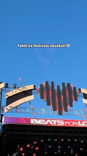 ☁️ Festival v oblacích? 😯 Proč ne! 🫢

🚁 @theflyingbulls 
💗 @beats.for.love.f