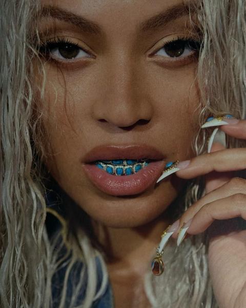 It’s the gift that keeps on giving. 

Beyoncé just dropped visuals from the offi