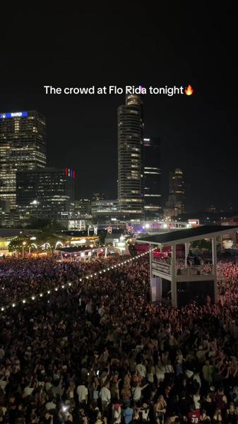 The @T-Mobile Stage was INSANE tonight with FLO RIDA๐โจ๐ฅ
#summerfest #milwauke