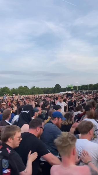 Malevolence whipping up the biggest circle-pit that Slam Dunk has ever seen 🌪️�