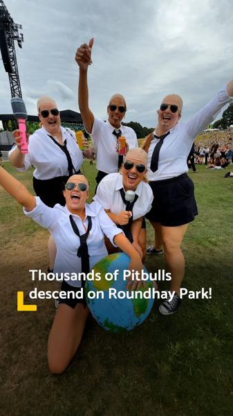 Who ISNโT wearing a bald cap and suit in Roundhay Park right nowโฆ ๐คช
Pitbull is
