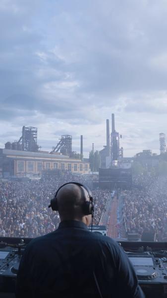 Electronic music and the unexpected.

Ostrava (CZ)
@beats.for.love.festival - 03