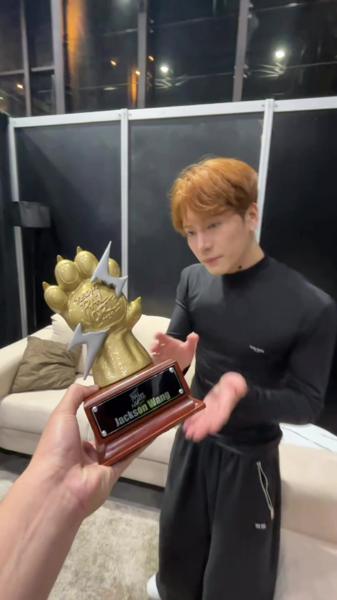 SI SI SI 🗣️ @Jackson Wang 王嘉爾 잭슨 