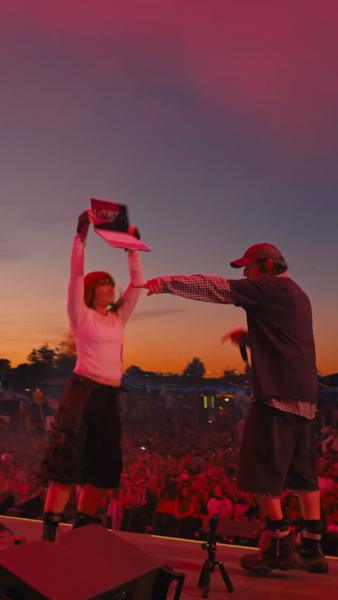 The b2b everyone was asking for.
ใ=โ๏ธฟโ=ใ& เธ
^โข๏ปโข^เธ
@porterrobinson b2b @ninaji